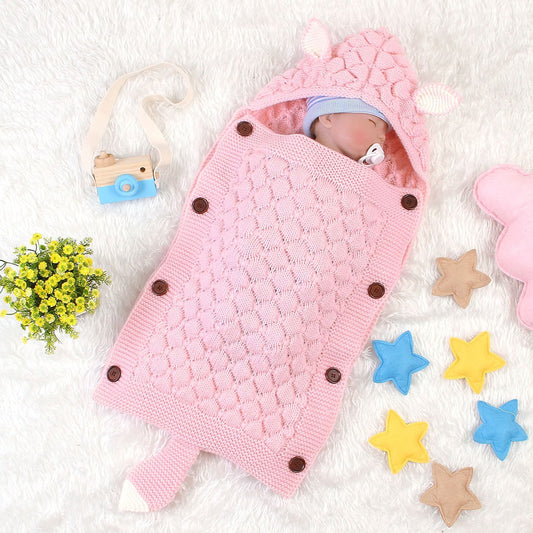 Cute shape solid color newborn anti-kick quilt