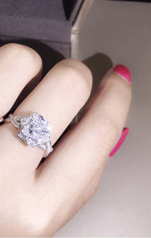18K rose gold simulation diamond ring Rose lady social wedding ring - The Trend