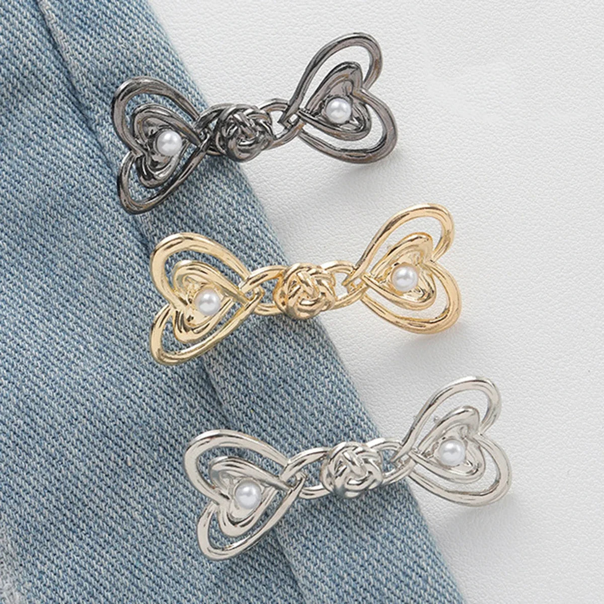Adjustable Detachable Heart Button Fasteners No Sewing Required Waist Buckle for Jeans Adjuster for Pants and Skirts